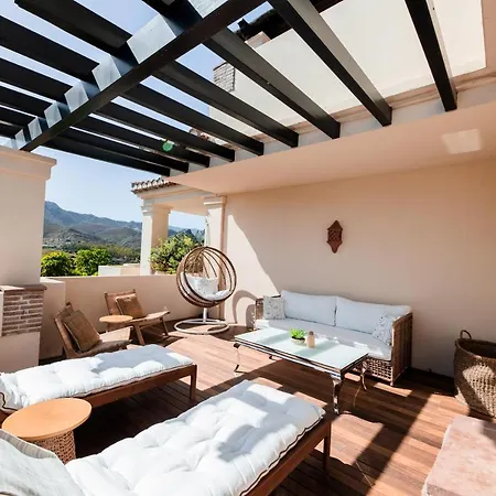 Capanes De Golf Luxury Benahavís